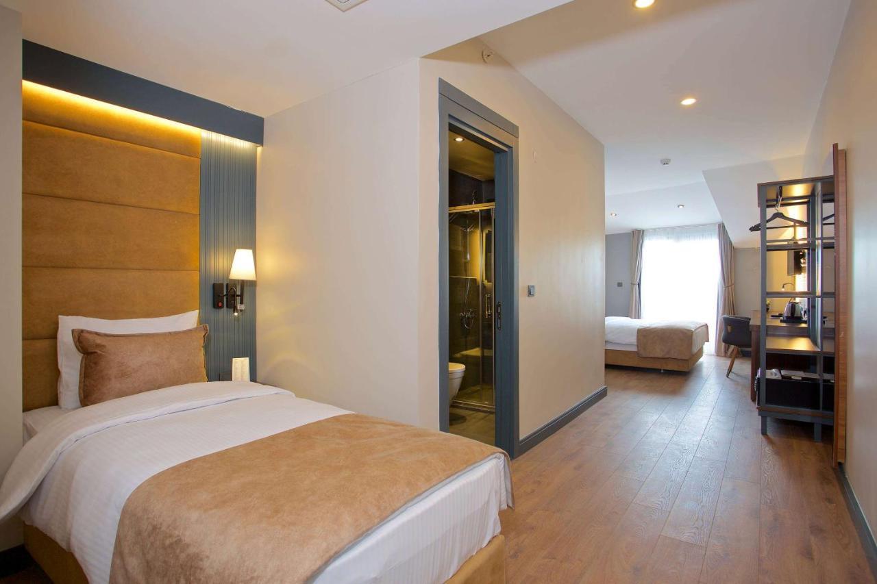 Days Inn By Wyndham Istanbul Arnavutkoy Kültér fotó