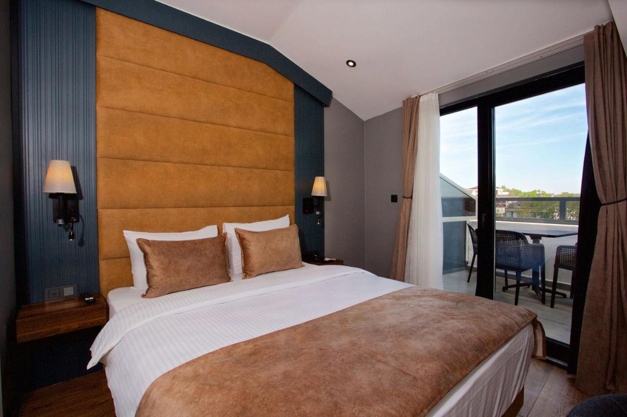 Days Inn By Wyndham Istanbul Arnavutkoy Kültér fotó