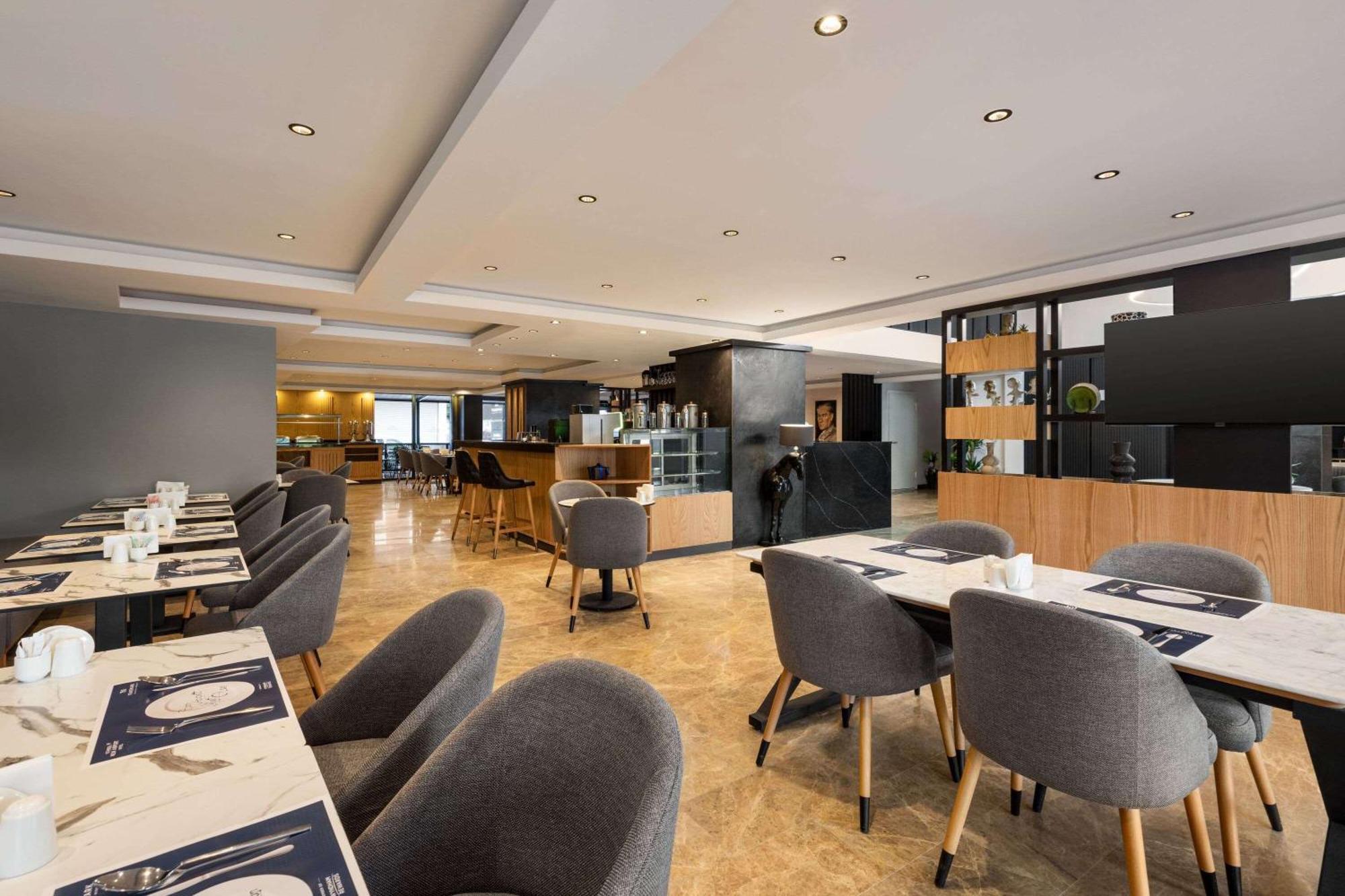Days Inn By Wyndham Istanbul Arnavutkoy Kültér fotó