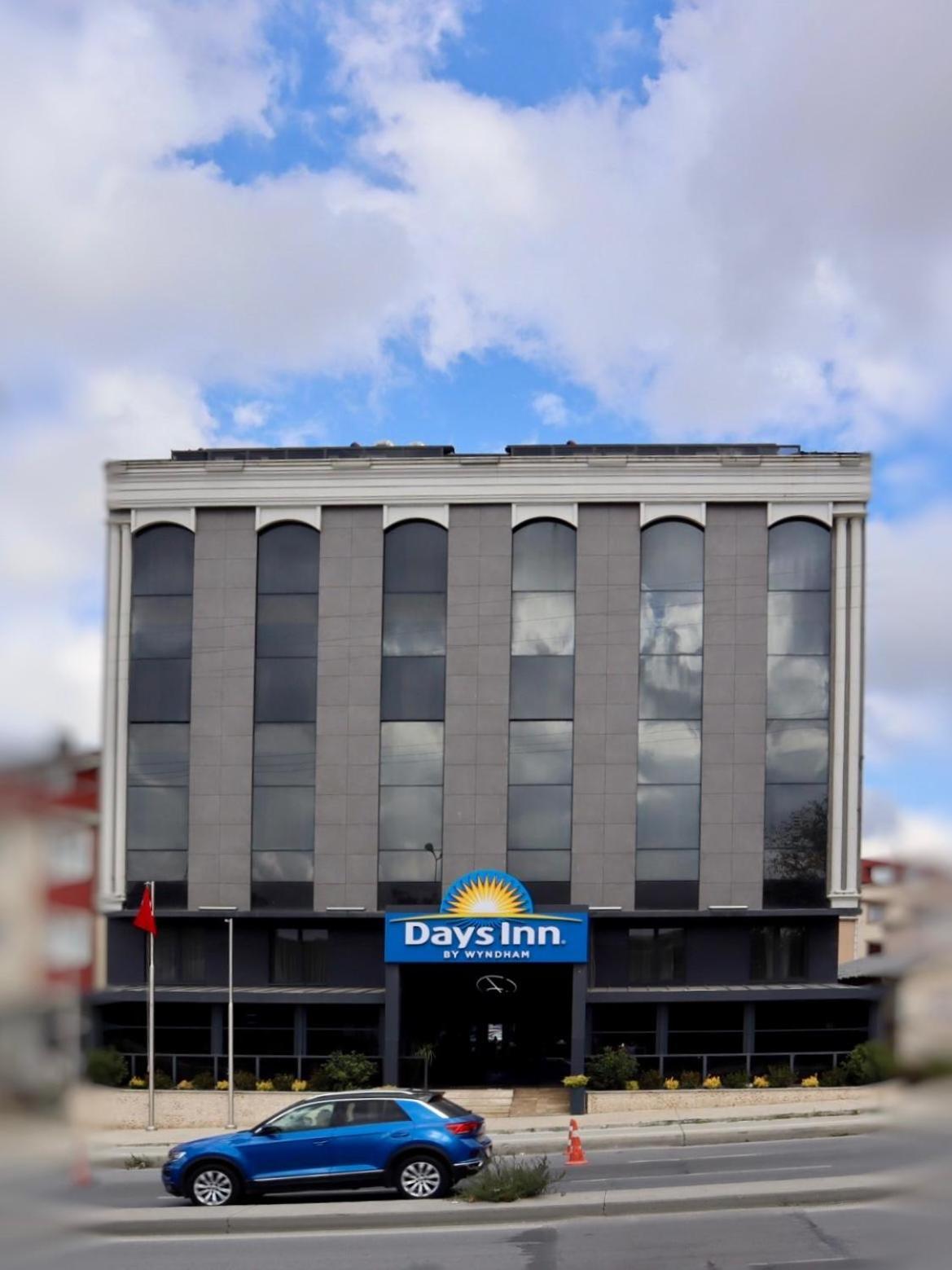 Days Inn By Wyndham Istanbul Arnavutkoy Kültér fotó